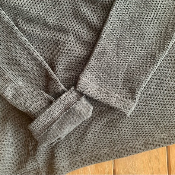 Badgers Champion Quarter Zip Sweater - Picture 3 of 7